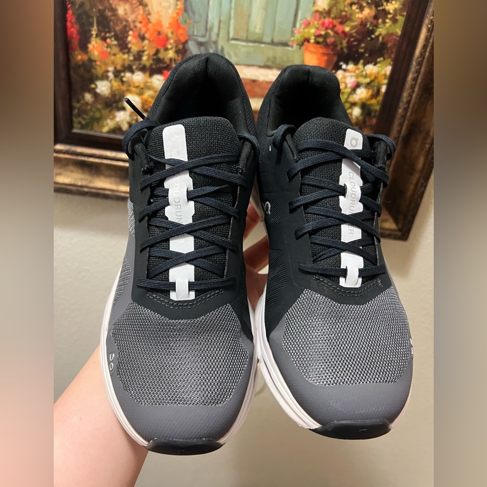 On Running Cloudrunner Eclipse Frost Men shoes - image 10